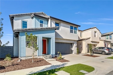 1211 Roots Wy - Ladera Ranch, CA