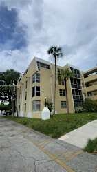 900 NE 199th St #409 - Miami, FL