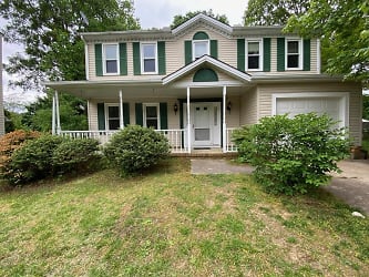111 Westwind Ct - Cary, NC
