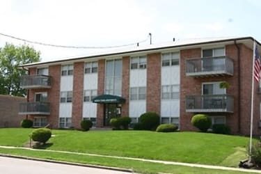 North Valley Apartments - North Town - Des Moines, IA