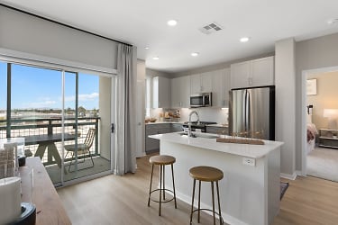 Alta Biltmore Apartments - Phoenix, AZ