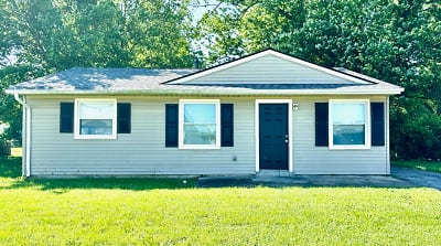 4616 E Indian Trail - Louisville, KY