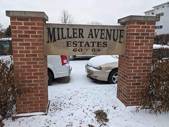 64 Miller Ave SW unit 13 - Cedar Rapids, IA