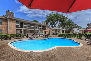 Ranch At Rollingbrook Apartments - Baytown, TX