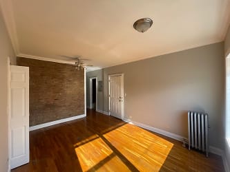 5923 S Wentworth Ave unit 1940-2 - Chicago, IL