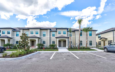 Landings At Westport Apartments - Port Charlotte, FL