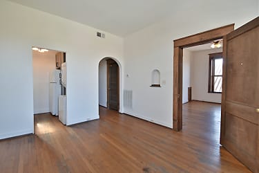 209 W Fifth Ave unit 304 - Knoxville, TN