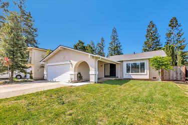 4887 Pinemont Dr - Campbell, CA