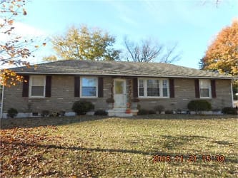 3509 Lucinda Dr - Bowling Green, KY