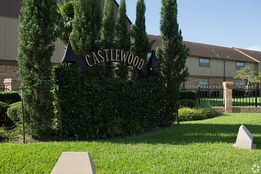 Castlewood Apartments - Shreveport, LA