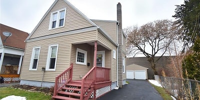 44 Bloomfield Pl - Rochester, NY