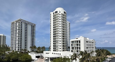 4200 N Ocean Dr #2-506 - Riviera Beach, FL