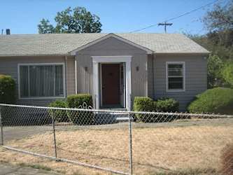 duplexes fourplex