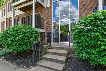 Valley Brook Apartments - Milford, OH