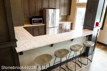 Stonebrook Apartments And Townhomes In Tumwater! - Tumwater, WA