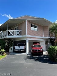 950 Moody Rd #130 - North Fort Myers, FL