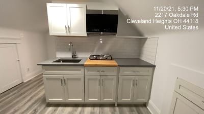 2217 Oakdale Road, Unit 3rd floor - Cleveland, OH