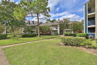 Westmount At Copper Mill Apartments - Houston, TX