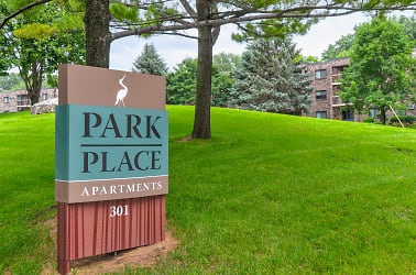 Park Place Apartments - Burnsville, MN