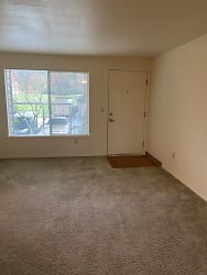 12247 NW Cornell Rd unit 12215 201 - Portland, OR