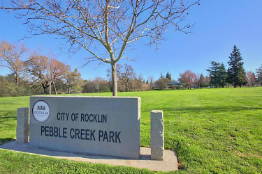 5901 Pebble Creek Dr - Rocklin, CA