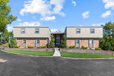 8717 Watson Rd - Webster Groves, MO