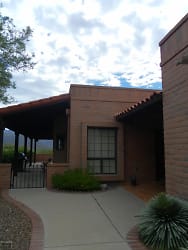 5400 N Via Sempreverde Apartments - Tucson, AZ