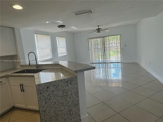 5200 NW 31st Ave #150 - Fort Lauderdale, FL