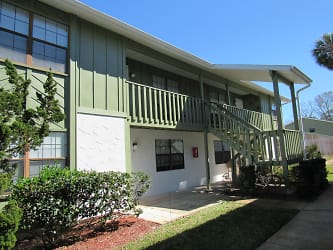 840 Center Ave unit 84 - Holly Hill, FL
