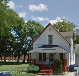 410 N Indiana Ave - Kankakee, IL