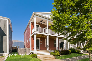 6024 New Town Drive - St Charles, MO