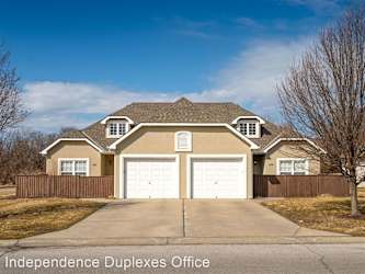 1043 Arrowhead Ridge Apartments - Independence, MO