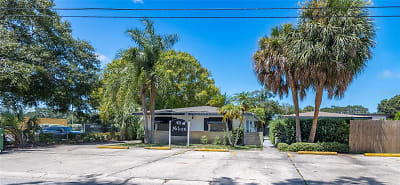 400 S Meteor Ave #4 - Clearwater, FL