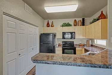 Natura Villas Apartments - Peoria, AZ