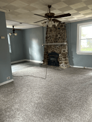 23941 Hartland Rd - Euclid, OH