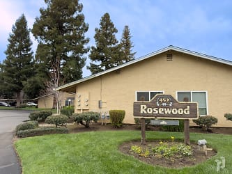 Rosewood Apartments - Chico, CA
