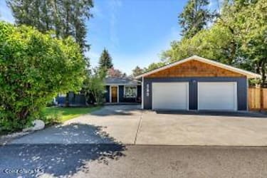 580 E Orchard Ave - Hayden, ID