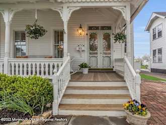 21 Pearce Ave - Manasquan, NJ