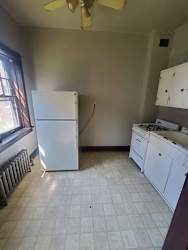 617 N 23rd St unit #104 - Milwaukee, WI