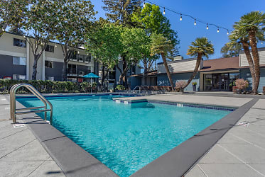 The Montclaire Apartments - Sunnyvale, CA