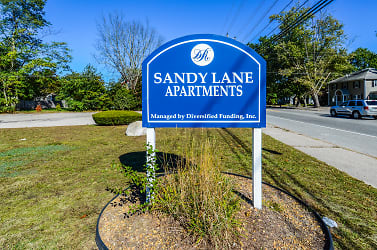 Sandy Lane Apartments - Warwick, RI