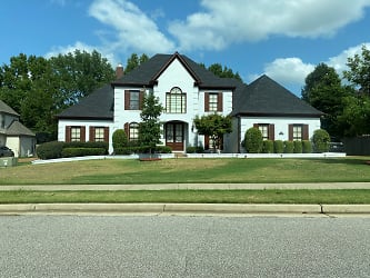 4506 Whisperwoods Dr - Collierville, TN