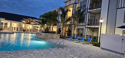 New Tampa Palms Apartments - Tampa, FL