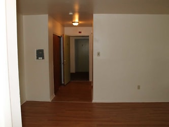 Elmwood Park Apartments - Bensalem, PA