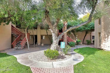 3131 W Cochise Dr #204 - Phoenix, AZ