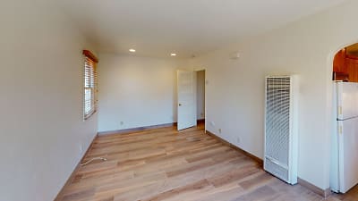 Crandall Apartments - Live 1 Minute From Cal Poly Campus! - San Luis Obispo, CA