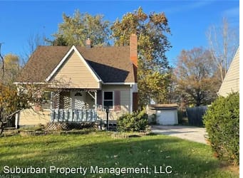 13809 Wolf Ave - Garfield Heights, OH