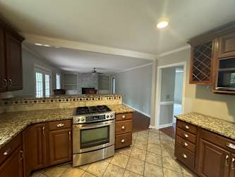 147 Pine Ridge Dr - Whispering Pines, NC