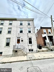 445 Dupont St Apartments - Philadelphia, PA