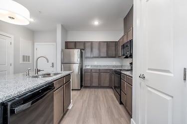 Flats At 2109 Apartments - Charlotte, NC